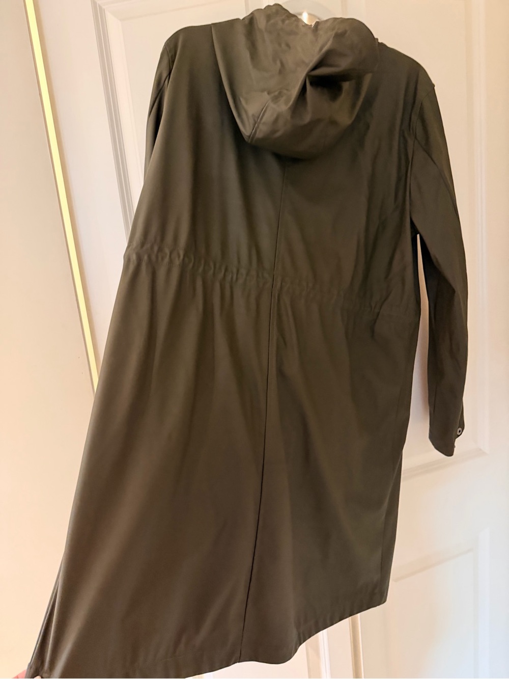Fall rain coat - Picture 6 of 8